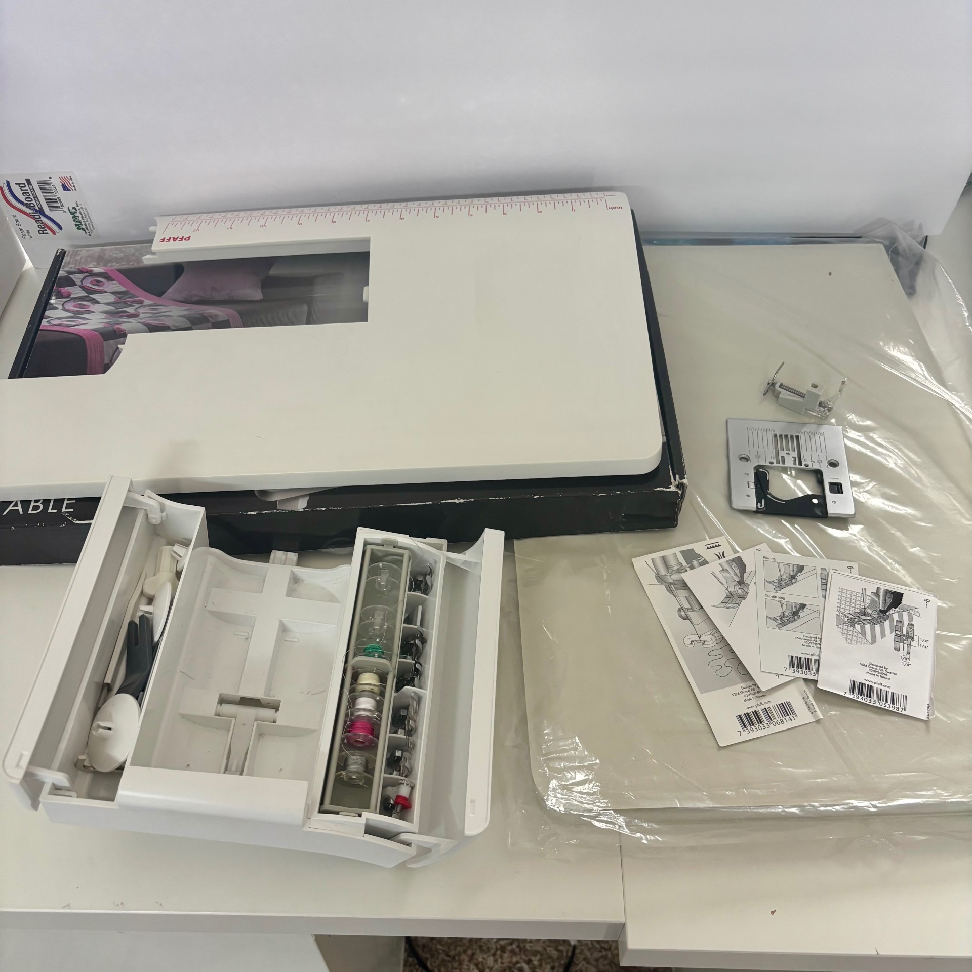 Pfaff Ambition 1.0 Sewing Machine