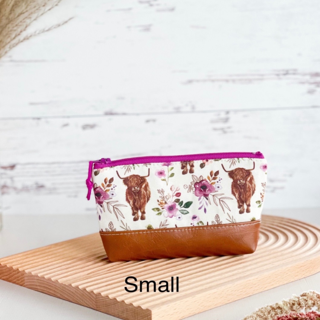 Set of 3 Highland Cow Zipper Pouches