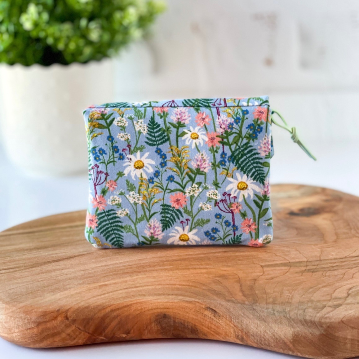 Women’s Fabric Wallet - Rifle Paper Co