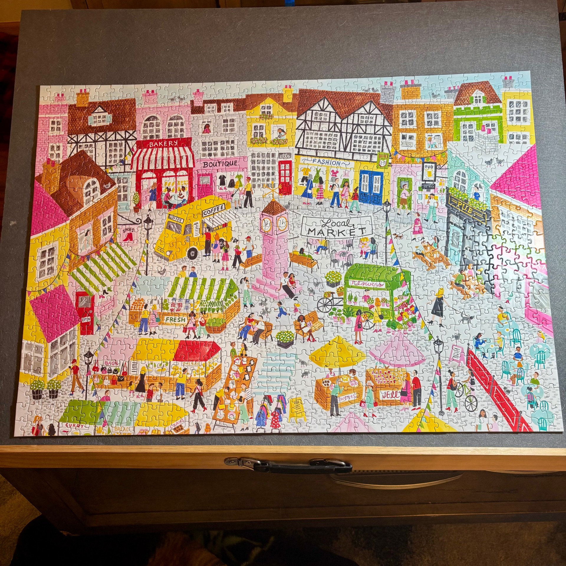 Werkshoppe 1000 Piece Puzzle - Local Market