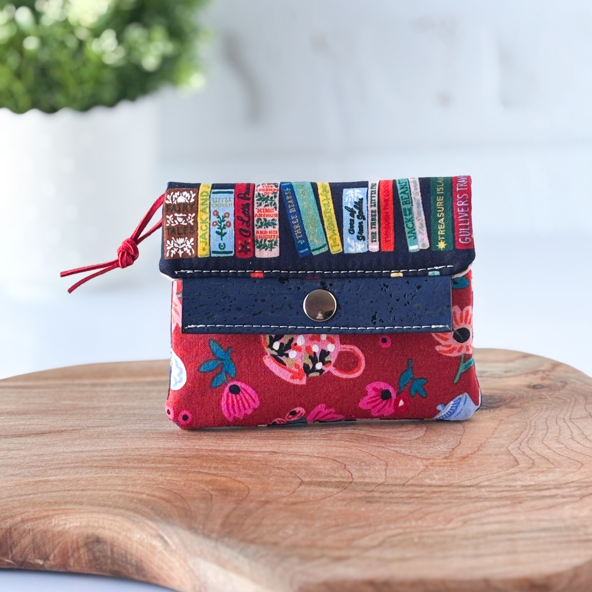 Women's Small Fabric Wallet - Rifle Paper Co - Books