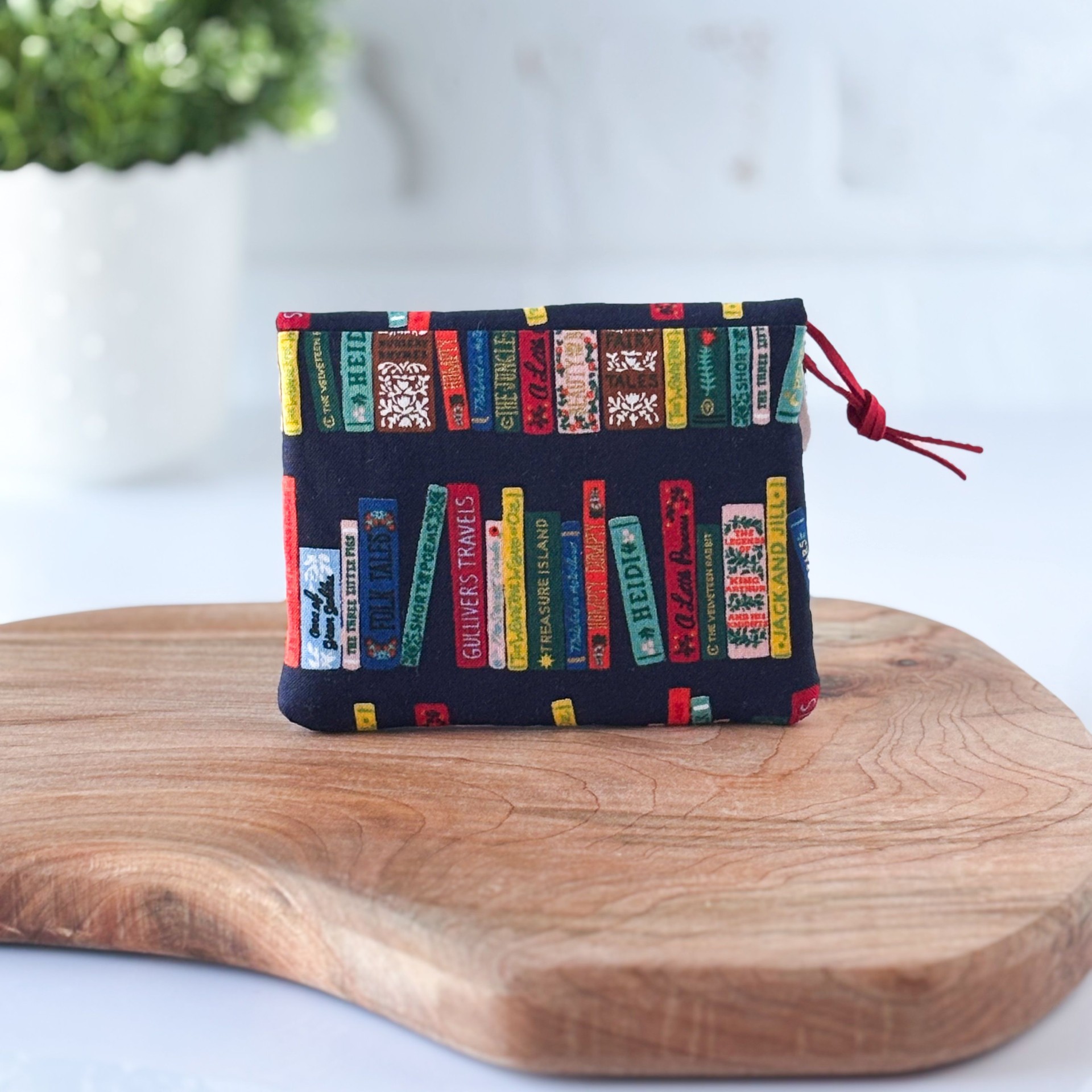 Women's Small Fabric Wallet - Rifle Paper Co - Books