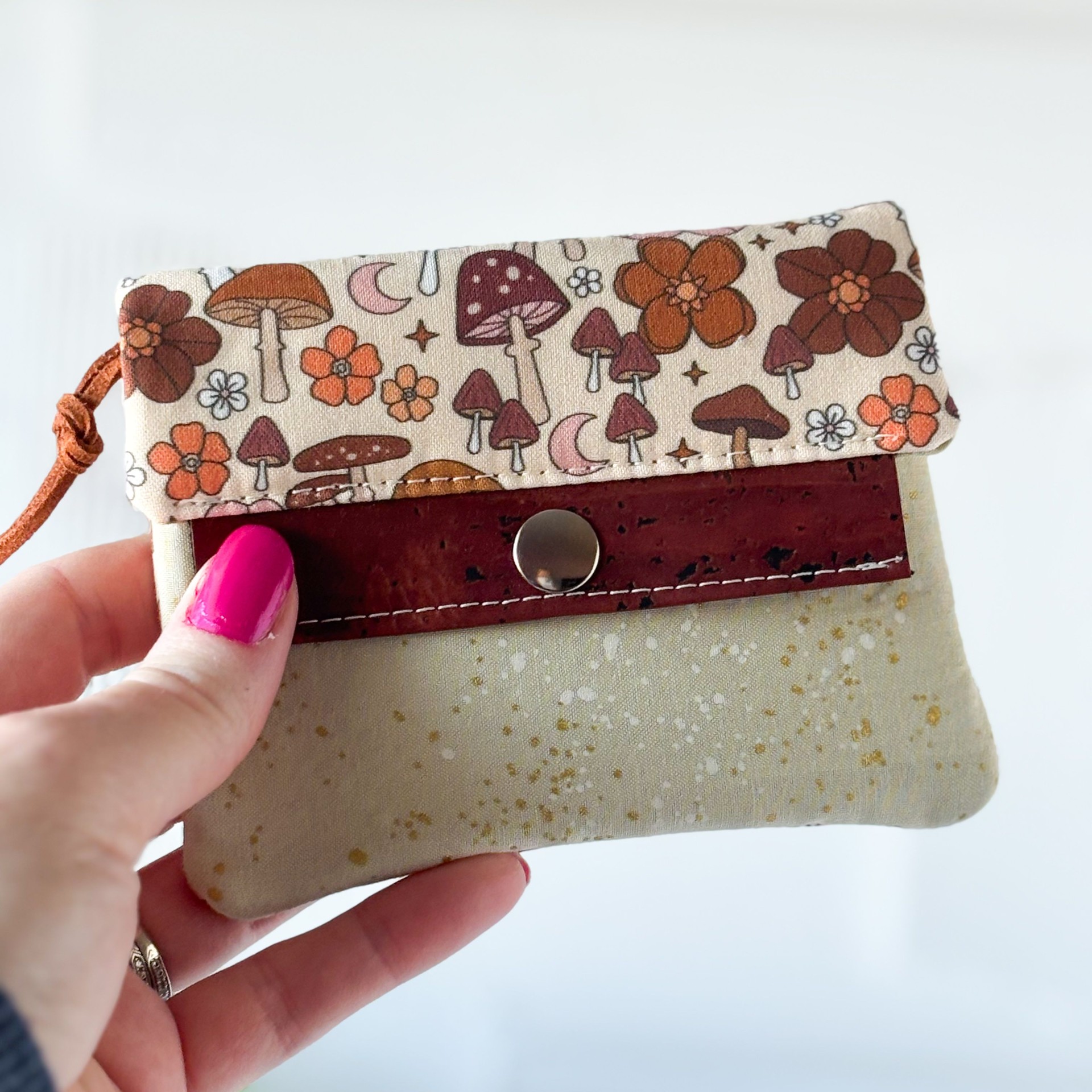 Womens Handmade Fabric Wallet - Retro Mushroom