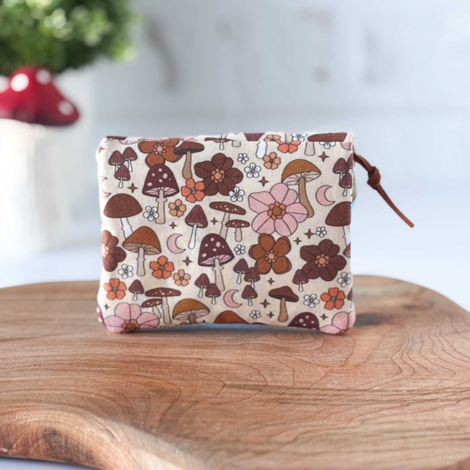 Womens Handmade Fabric Wallet - Retro Mushroom