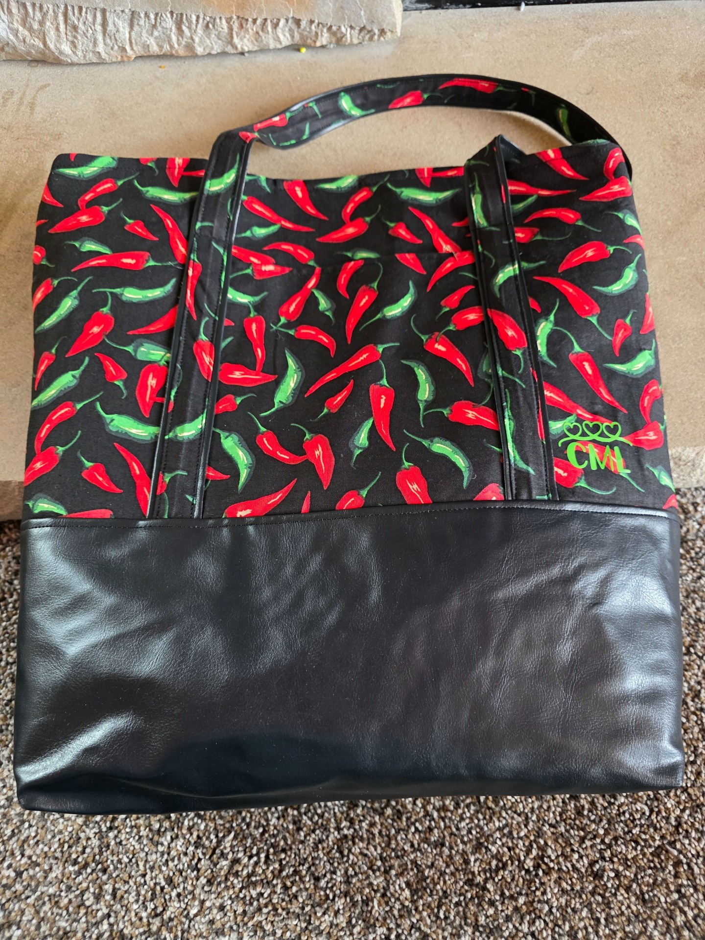 Tall tote peppers