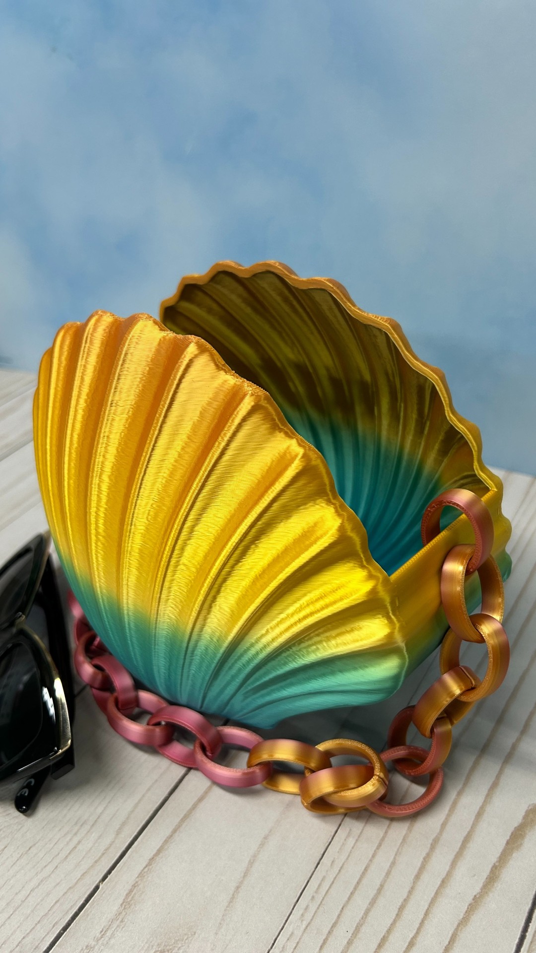 Ombre Seashell Handbag