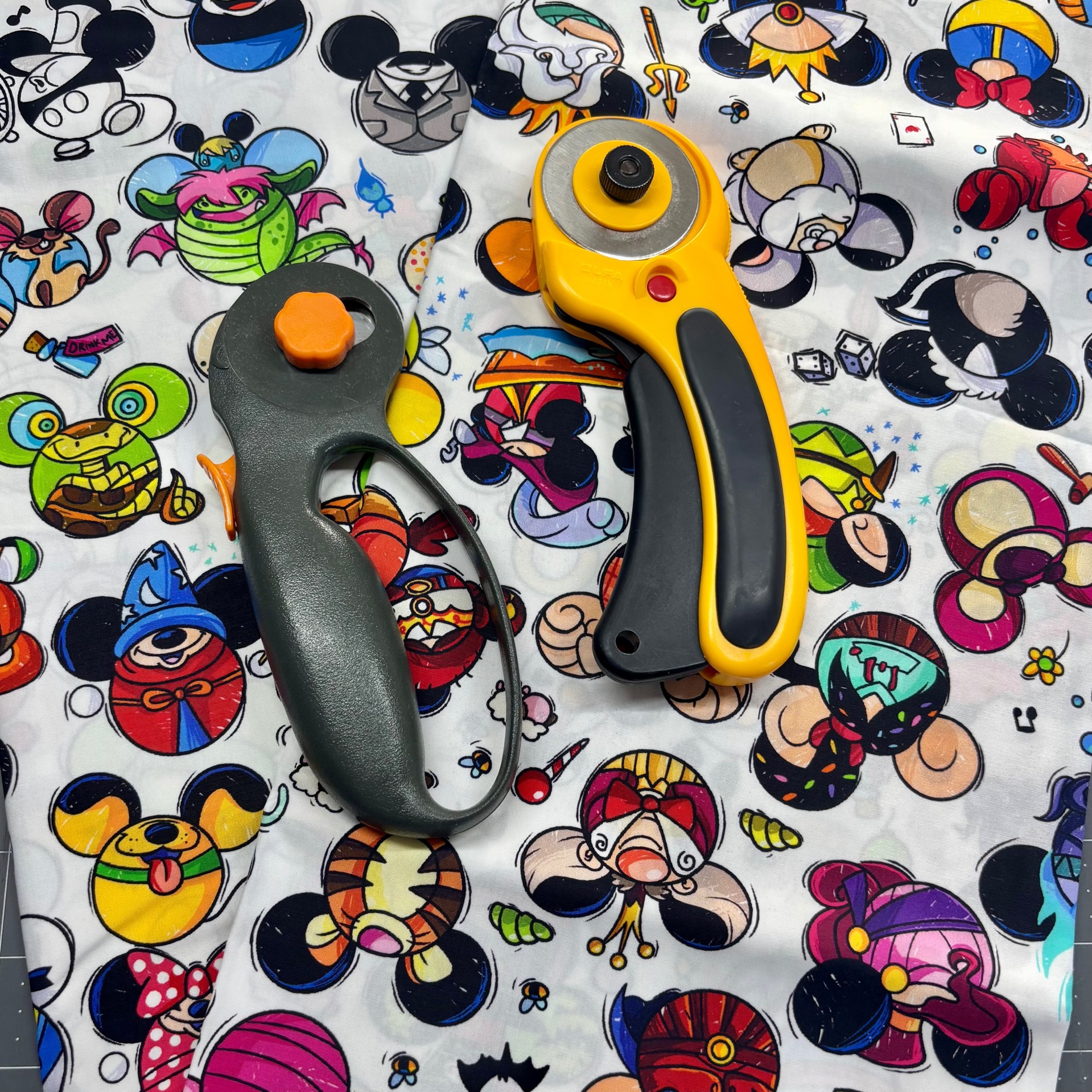 1 Yard Custom Woven - Mouse Heads